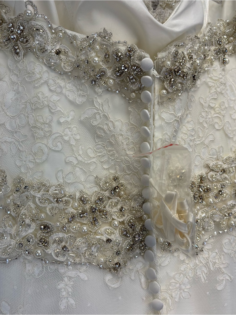 NWT Mori Lee Model 1913 A-Line Wedding Dress Sz 20- Ivory Silver Beading Lace - Picture 13 of 16